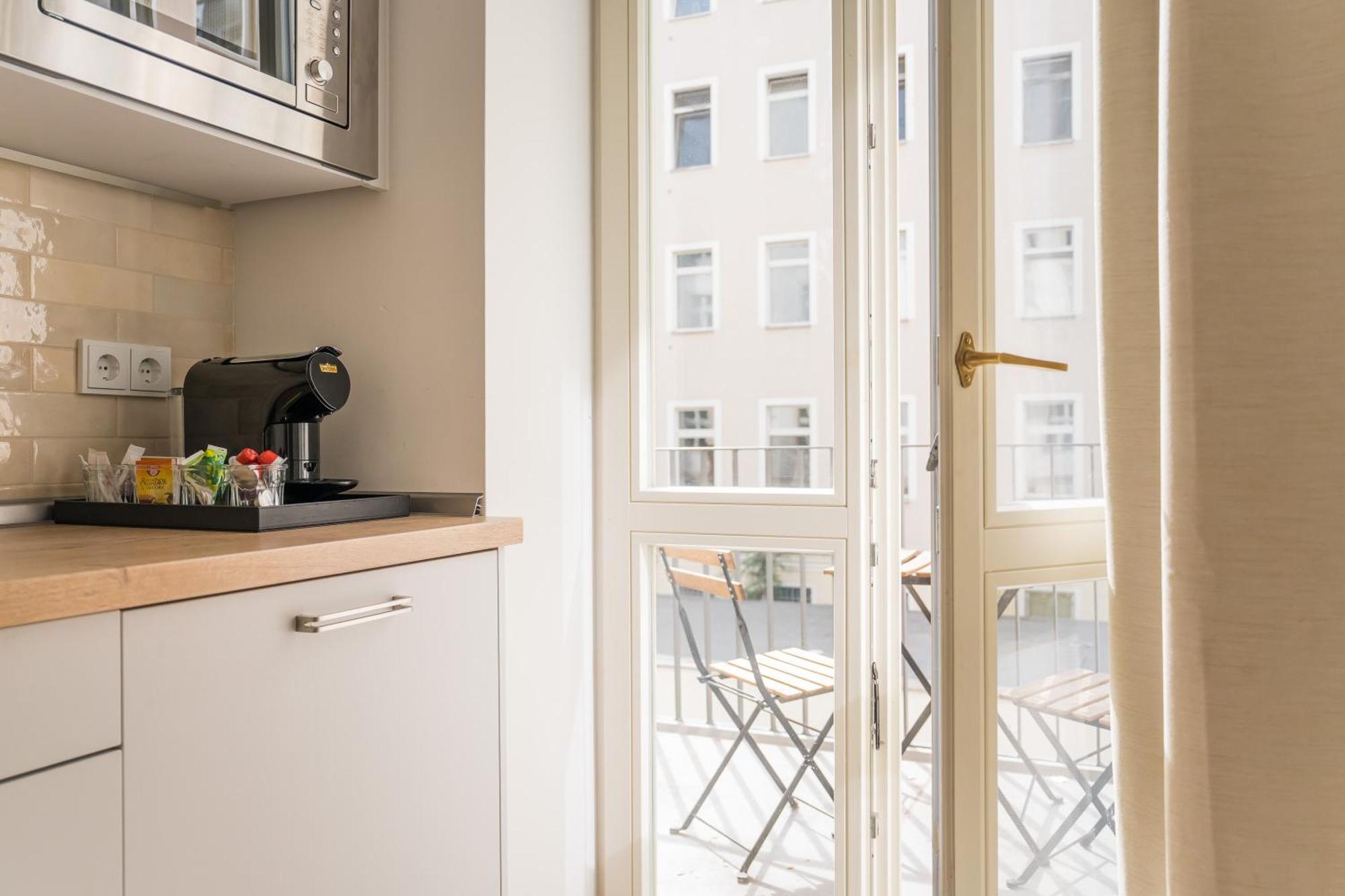 Homaris Apartments Frankfurter Allee Berlín Exterior foto